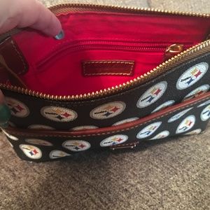Dooney & Bourke